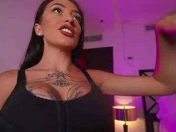 Freechat erikabee on Chaturbate