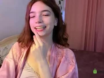 evi_brook on Chaturbate