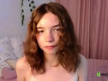 evi_brook on Chaturbate