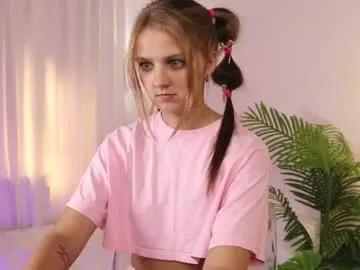 fluffy_waffles on Chaturbate 