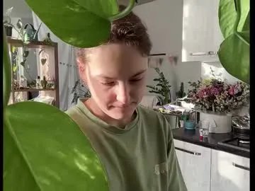 holydori on Chaturbate