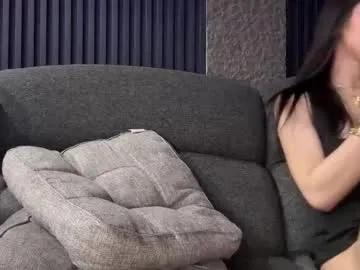 hugecockeightine on Chaturbate