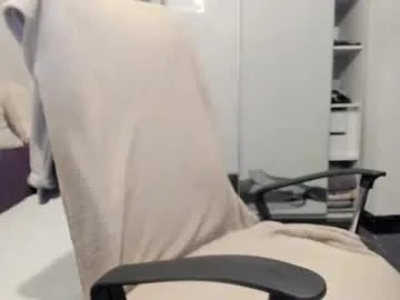 ilikefacial on Chaturbate 