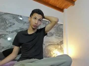 im_eidenblaze — GOAL: Show panties [40 tokens remaining] Welcome to my room! #femboy #18 #young #couple #twink #new