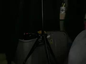 jloads_ on Chaturbate