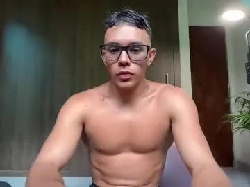 joulianogreco1 on Chaturbate