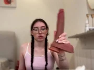 kellyberry__ — GOAL: gag on dildo for 15 sec and spit on tits <3 howdy, I am Kelly! nice pvt os always a good idea ;) - fav patterns 160/200 #deepthroat #teen #blowjob #lovense #smalltits [144 tokens remaining]