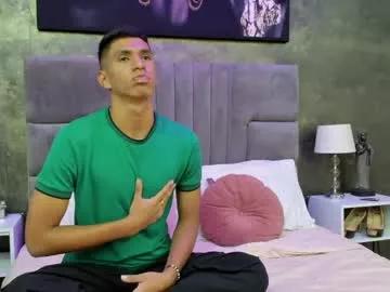 Freechat kieran_derek on Chaturbate