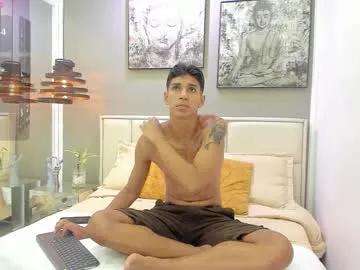 Freechat kieran_derek on Chaturbate