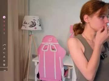 Freechat kieshaswymer on Chaturbate