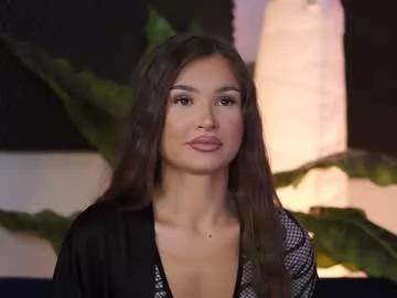 kyssaraplay on Chaturbate 