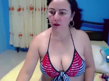 lily_benet1 on Chaturbate