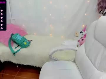 Freechat little__ary on Chaturbate