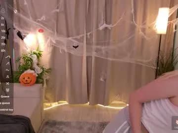Chaturbate marrysharpii is Freechat marrysharpii — Goal: hidden masturbation Today the blonde got spoiled and dressed up for Halloween #lovense #teen #new #18 #cute