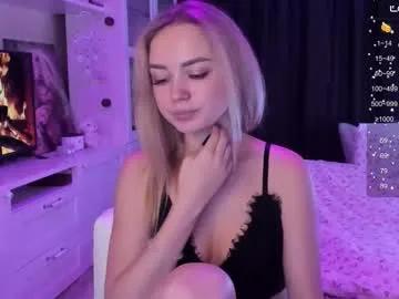 mary_romance on Chaturbate