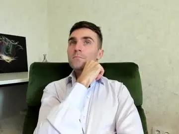 mikhaaaeel on Chaturbate