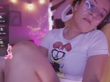 milly_kenner on Chaturbate 