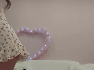 Freechat mmmeoww on Chaturbate