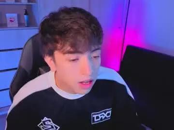 nicoisonline on Chaturbate