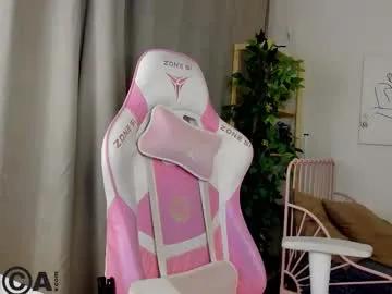 nicole_charm — GOAL: For good start #teen #18 #lovense #smallboobs #skinny [0 tokens remaining]