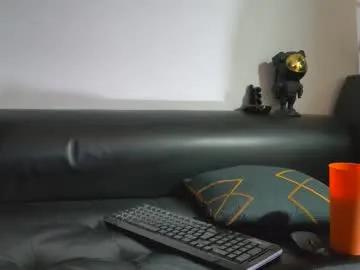 Freechat nixon347932 on Chaturbate