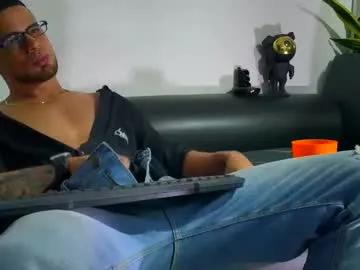 Freechat nixon347932 on Chaturbate