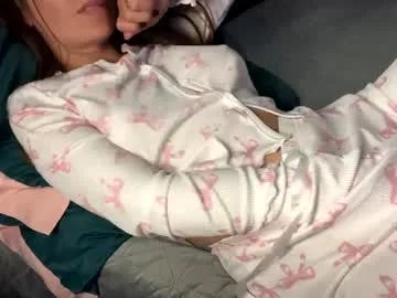 Freechat nyconik on Chaturbate