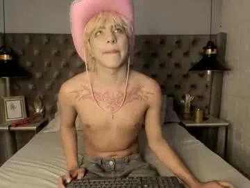 oliiverr22 — GOAL: put on doggy+ play lush [0 tokens remaining] pvt on, les't go  #twink  #femboy #anal #blonde #sissy