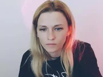 Freechat peppymia on Chaturbate