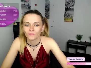 Freechat peppymia on Chaturbate
