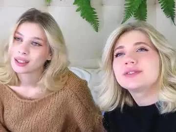 Chaturbate pinkadele is Freechat pinkadele — GOAL: finger fucking Lisa's ass <3 #anal #bigass #lesbian #blonde #young