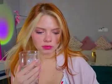 red__candy — Pull down panties a little + move ass [100 tk remaining] Fav pattern 15tk-20 sec 35tk-35sec #redhead #daddysgirl #smalltits #fit #pantyhose