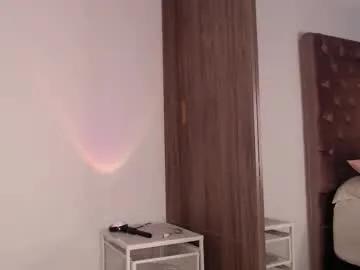 Chaturbate rouss_henao is Away rouss_henao — Hello guys im Your PANTYHOSE Queen #legs #squirt #jeans #pantyhose #feet