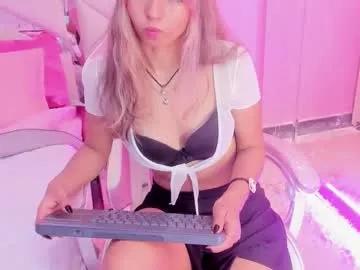 sara_connor01 — GOAL: Show Body [18 tokens remaining] Innocent Latin girl, eager to be fucked  #Skinny #cute #18 #daddysgirl #smalltits