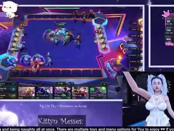 sassykittyn on Chaturbate 