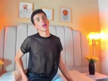 Freechat seantroyy on Chaturbate