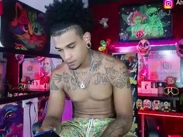 sexo_aharon —  Cum show    #party #smoke #bi #c2c #lovense #cum #latino #daddy #bbc [647 tokens remaining]