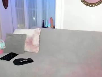 sexykittycouple on Chaturbate