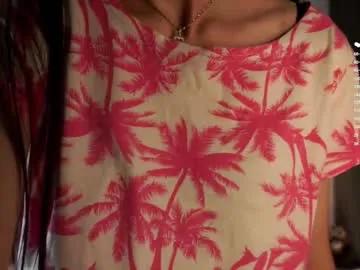 Freechat solaundree on Chaturbate