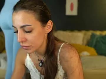 Freechat sophydiva on Chaturbate