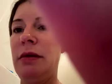 sunnbabe92485 on Chaturbate