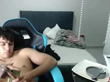 team23hot0 on Chaturbate