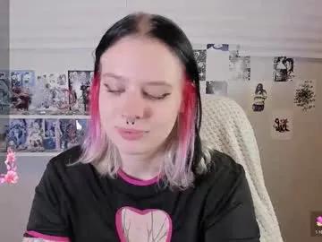 tender__kitty on Chaturbate