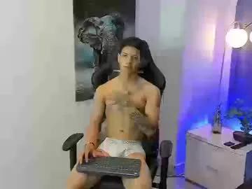 Freechat tony_petrov on Chaturbate
