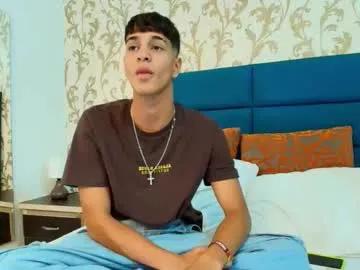 Freechat tyler_rodriguez on Chaturbate