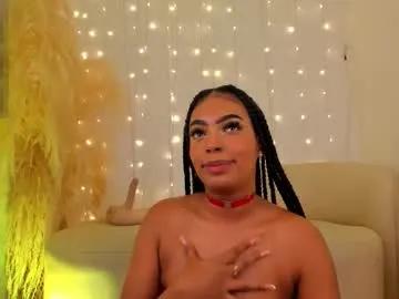 Freechat violett23_ on Chaturbate