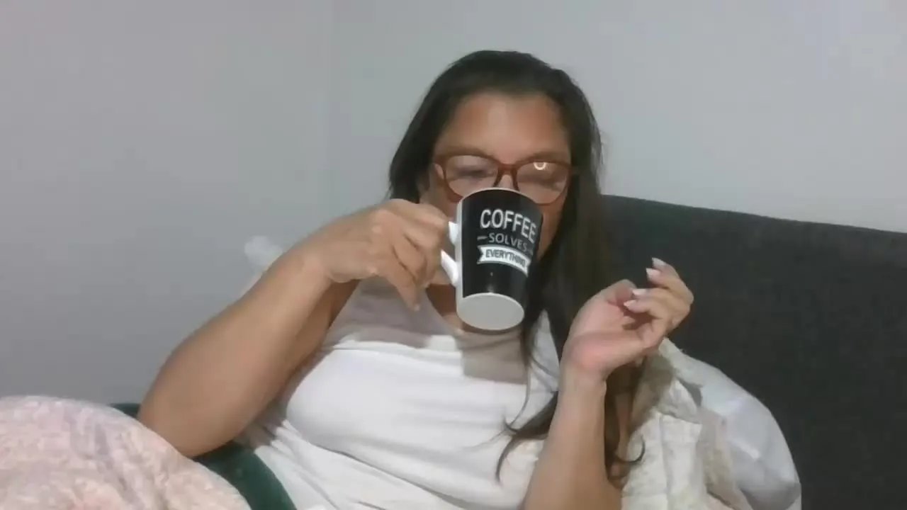 Streamray EstelaHot is Freechat EstelaHot — Freechat on Streamray