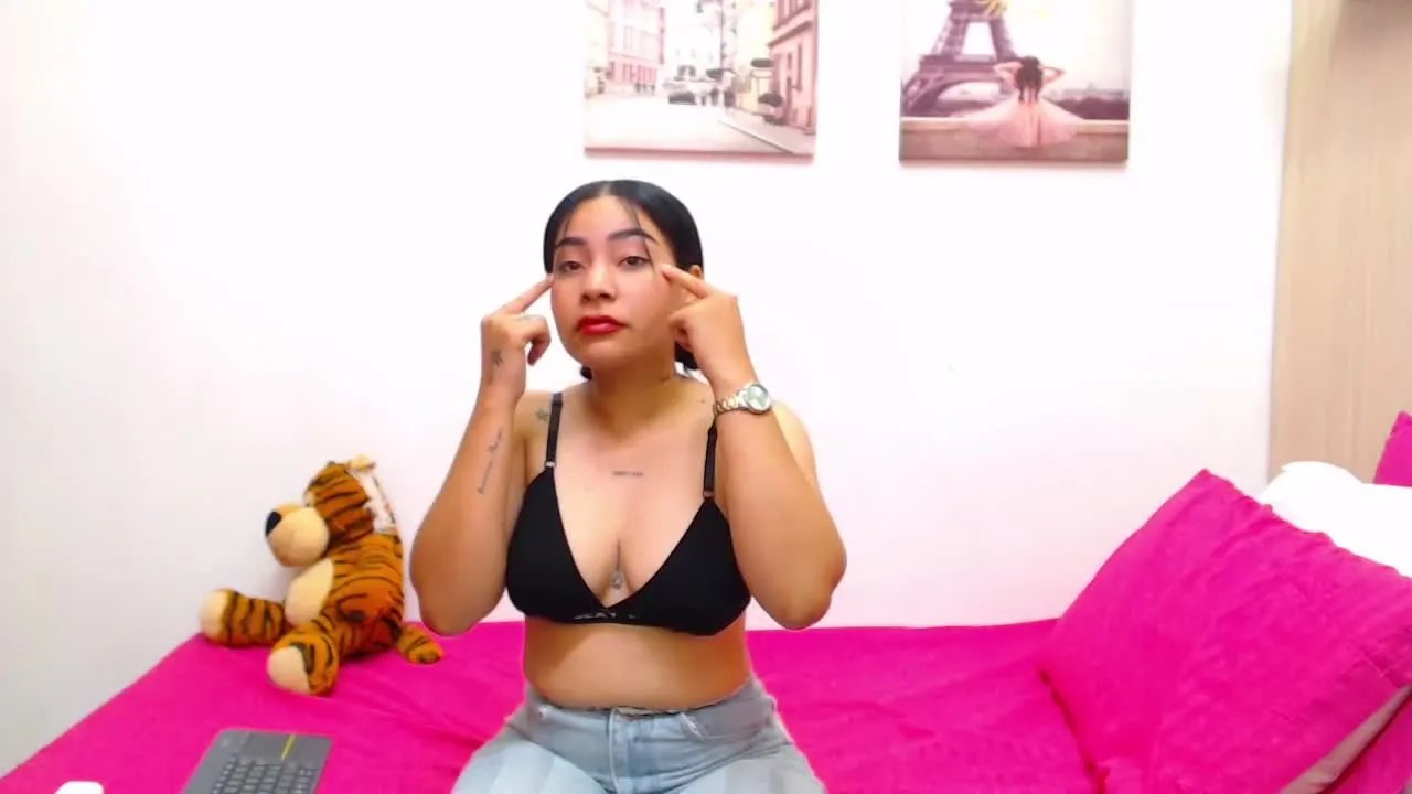 SaharaArisa on Streamray 