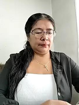 StripChat __valentina18 is Freechat __valentina18 — Oil show on my big tits and buttocks