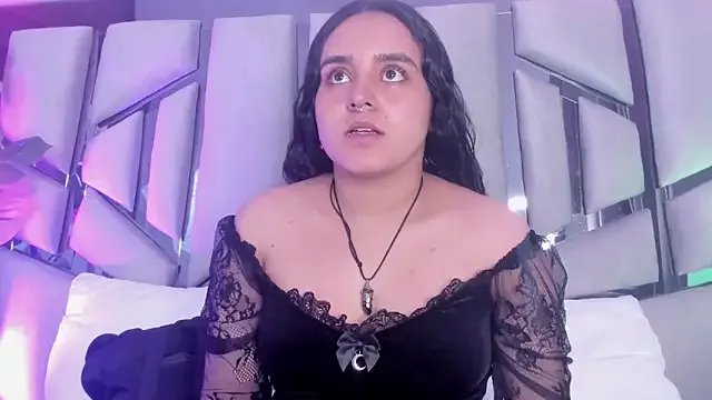 _Ambar-devon_ on StripChat